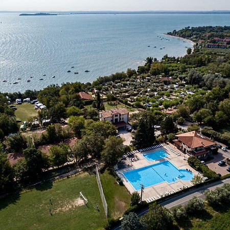 Camping Zocco Manerba del Garda Esterno foto