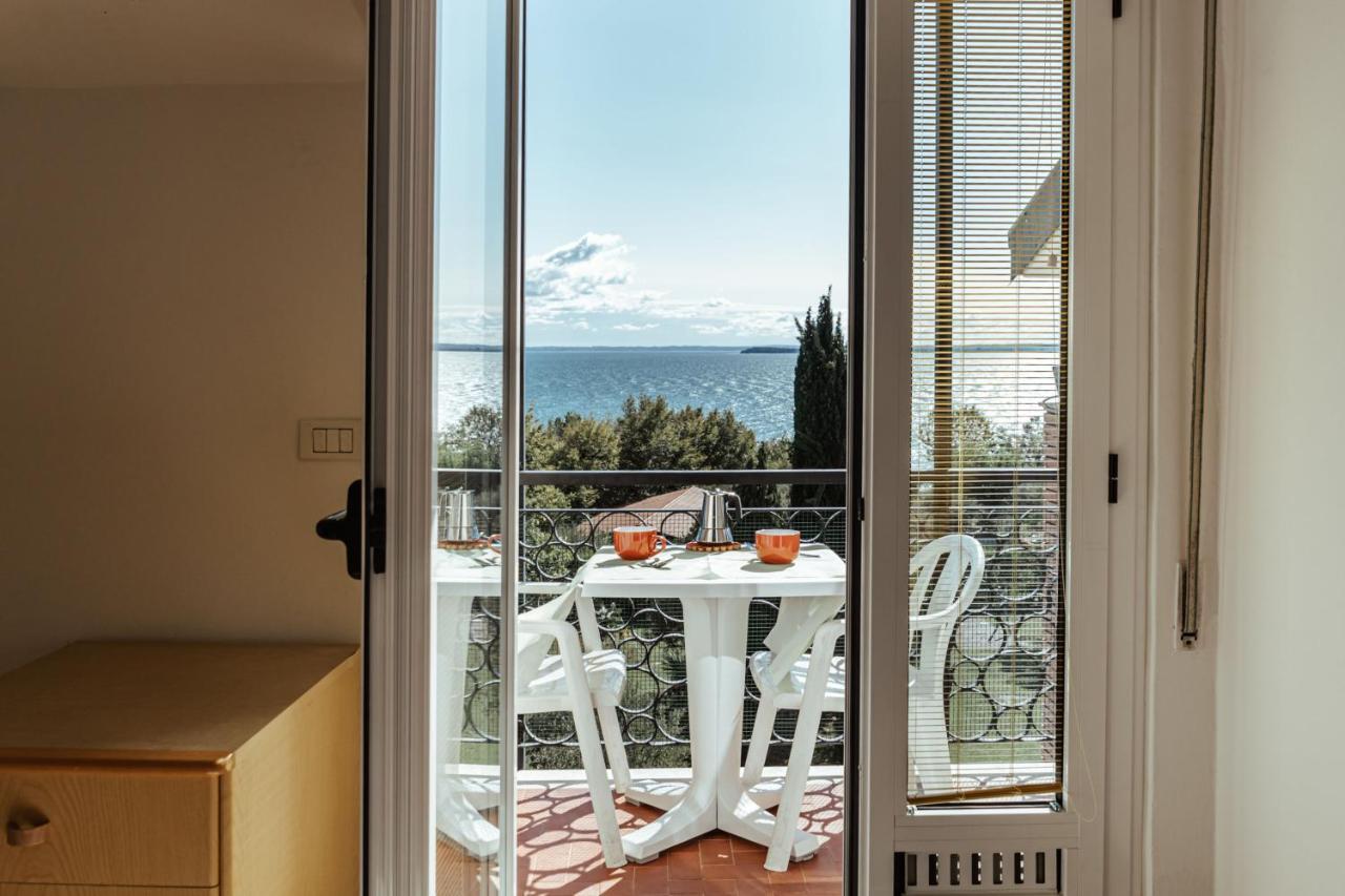 Camping Zocco Manerba del Garda Esterno foto
